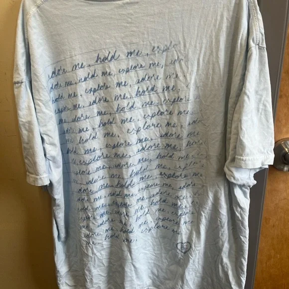 Sabrina Carpenter 2X Light Blue Short N’ Sweet tour Women's Short Sleeve Tee - Picture 10 of 14